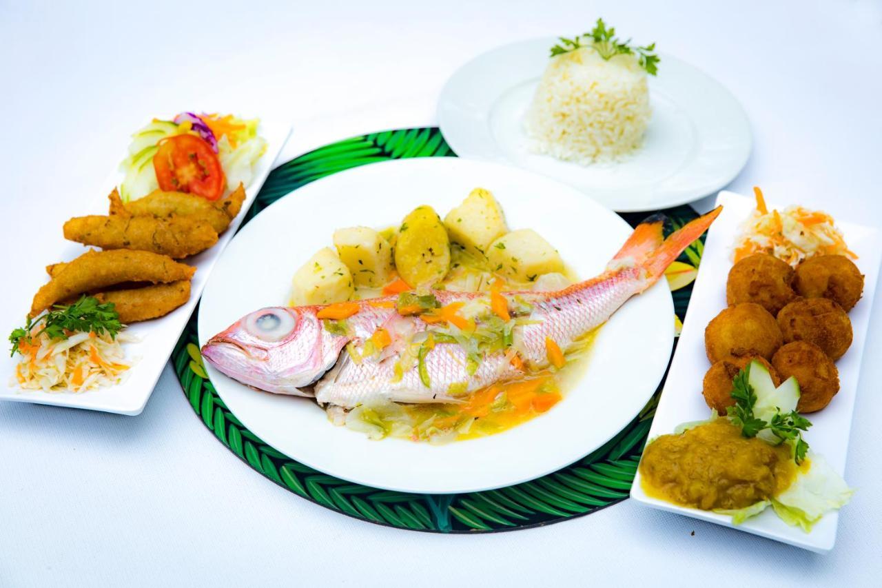 ז'אקמל Hotel Restaurant Cyvadier Plage מראה חיצוני תמונה