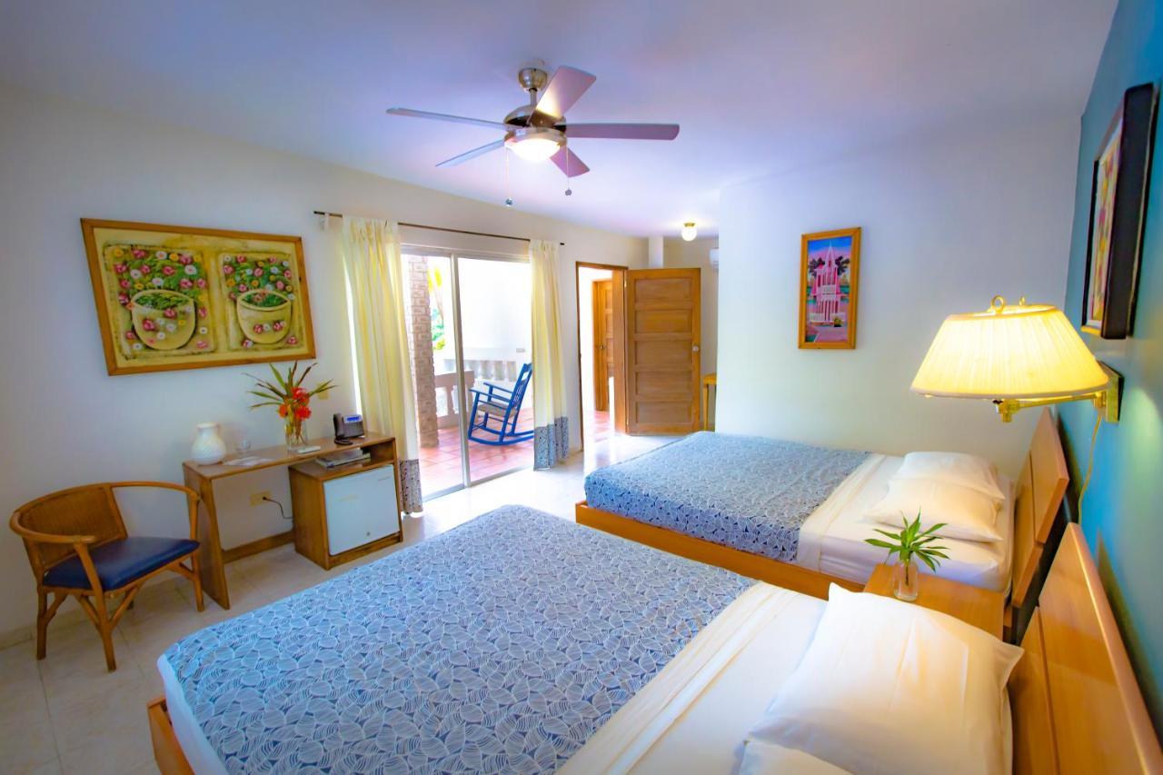 ז'אקמל Hotel Restaurant Cyvadier Plage מראה חיצוני תמונה